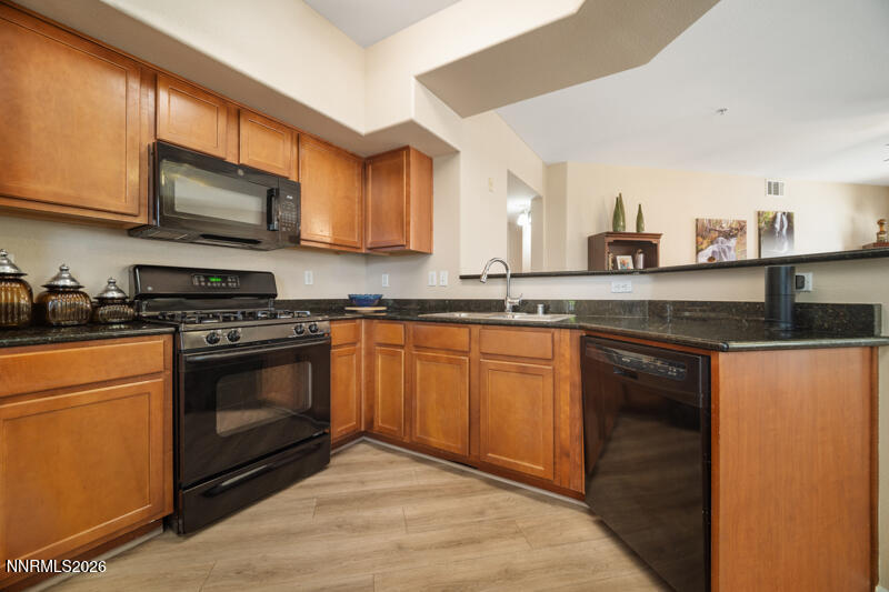 9050 Double R Boulevard, Unit 1311 Reno, NV 89521 - Photo 7 of 25 9050 Double R Blvd Apt 1311 (11 of 30)