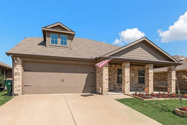 $325,000 | 813 Horton Street, Fate, TX 75189