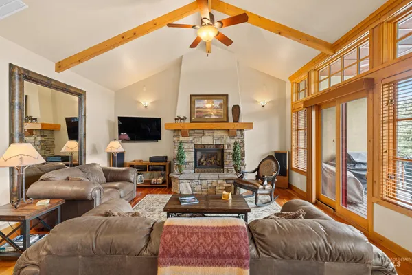 $1,250,000 | 1305 Greystone Drive, McCall, ID 83638