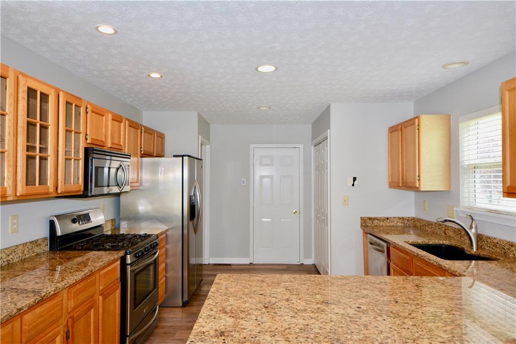 10316 Springridge Circle Fishers, IN 46037 - Photo 13 of 45 Gallery Image 13