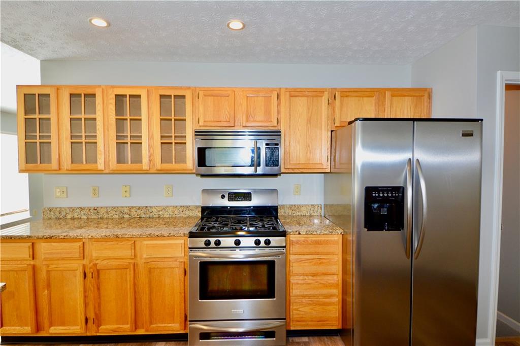 10316 Springridge Circle Fishers, IN 46037 - Photo 16 of 45 Gallery Image 16