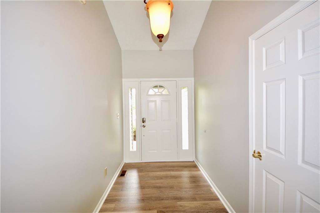 10316 Springridge Circle Fishers, IN 46037 - Photo 7 of 45 Gallery Image 7