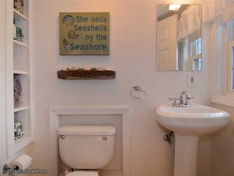 846 Point Judith Road Narragansett, RI 02882 - Photo 16 of 25 Bathroom.