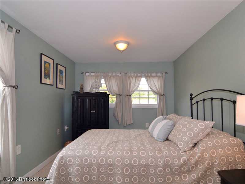 846 Point Judith Road Narragansett, RI 02882 - Photo 9 of 25 Master Bedroom.
