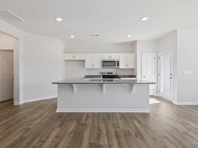 48 Sunriff Court Greer, SC 29651 - Photo 6 of 35