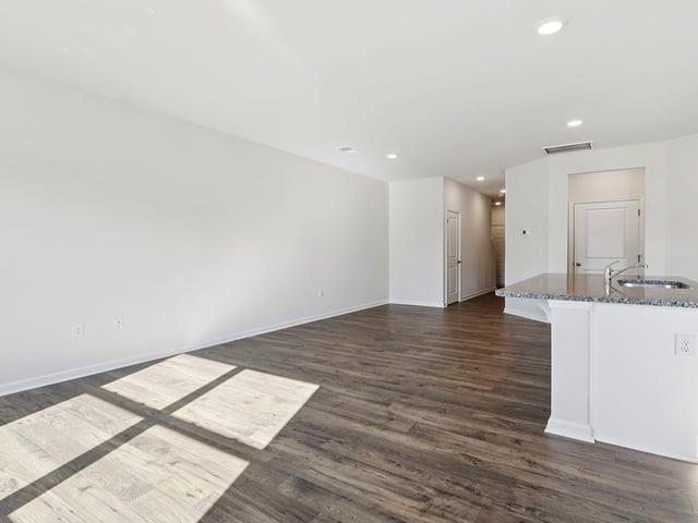 48 Sunriff Court Greer, SC 29651 - Photo 10 of 35