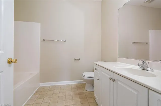 $1,500 | 3009 Winston Drive, Unit 90, Burlington, NC 27215