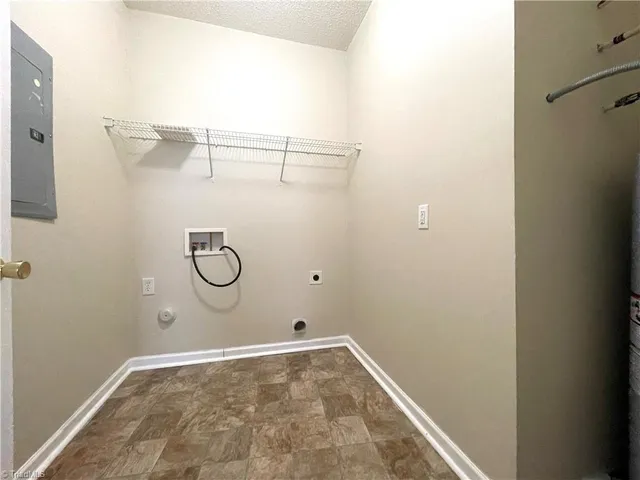 $1,500 | 3009 Winston Drive, Unit 90, Burlington, NC 27215