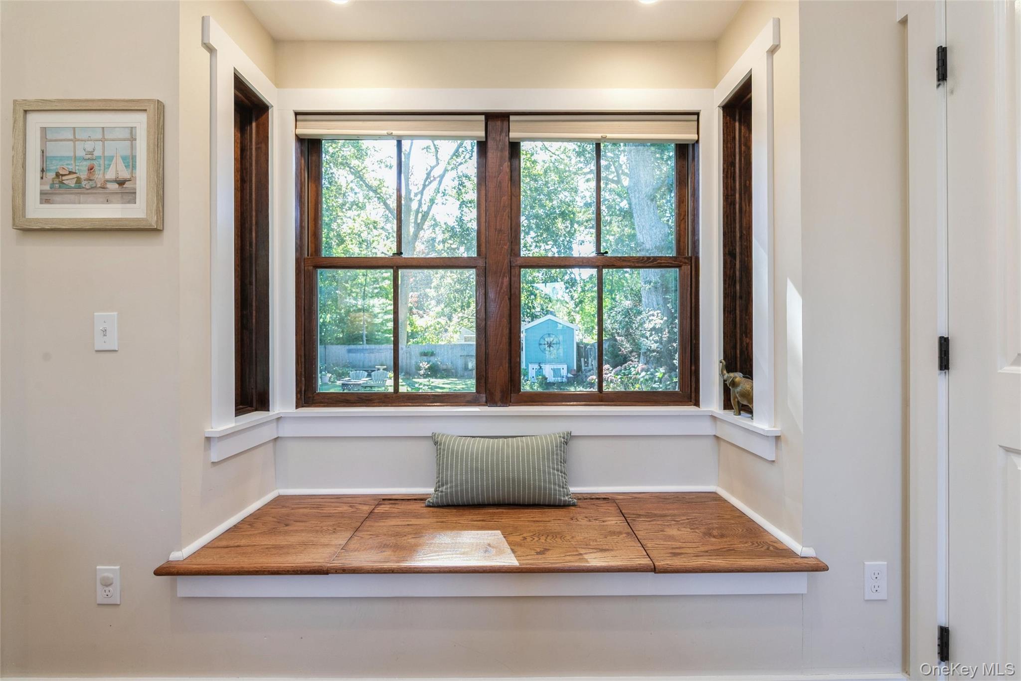 240 Wicks Road New Suffolk, NY 11956 - Photo 17 of 36 a white bath tub sitting next to a window