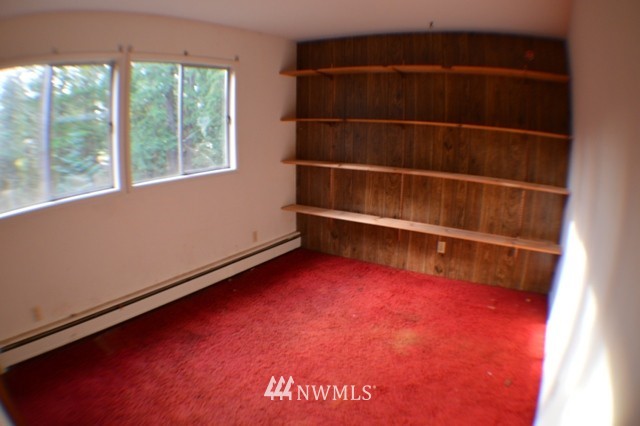 1070 McLeod Road Bellingham, WA 98226 - Photo 14 of 21 Gallery Image 14