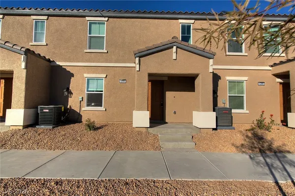 $1,675 | 5205 Silica Chalk Avenue, Las Vegas, NV 89115