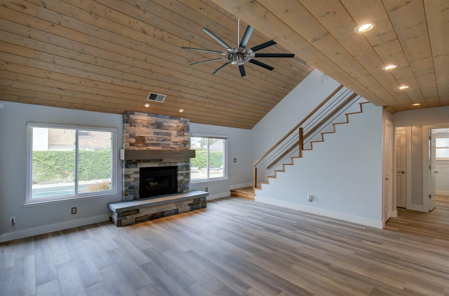 292 North Caesar Avenue Clovis, CA 93612 - Photo 18 of 48