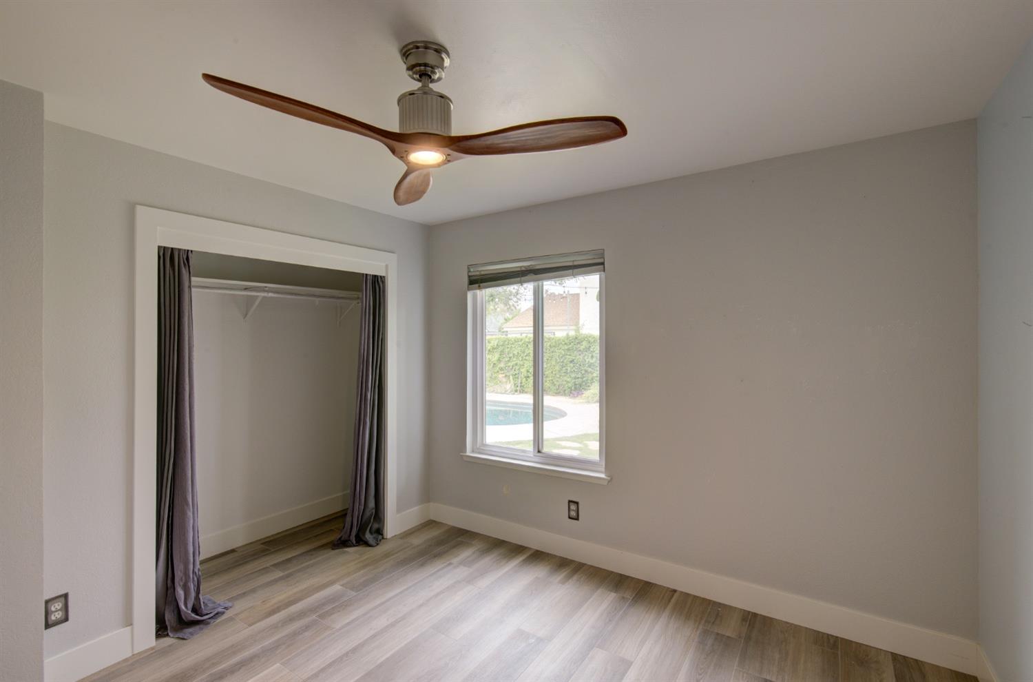 292 North Caesar Avenue Clovis, CA 93612 - Photo 31 of 48