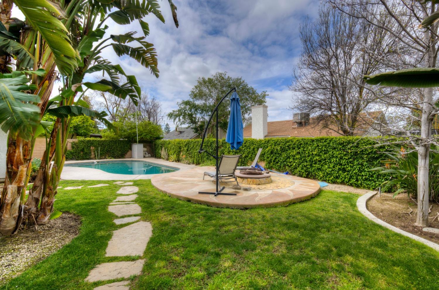 292 North Caesar Avenue Clovis, CA 93612 - Photo 41 of 48