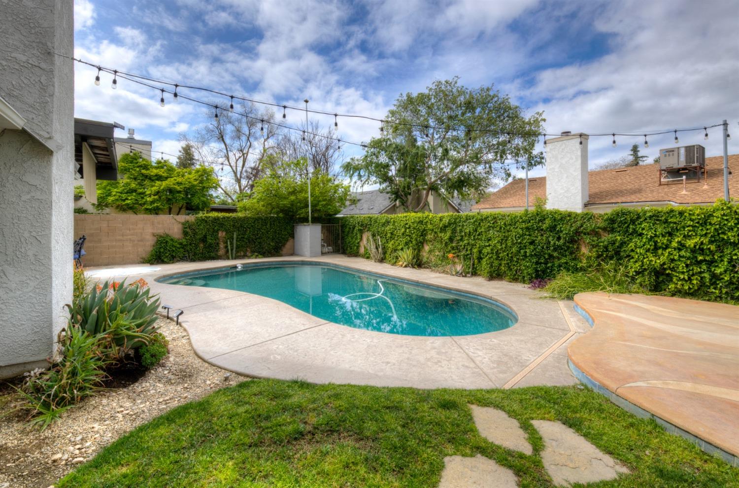 292 North Caesar Avenue Clovis, CA 93612 - Photo 42 of 48