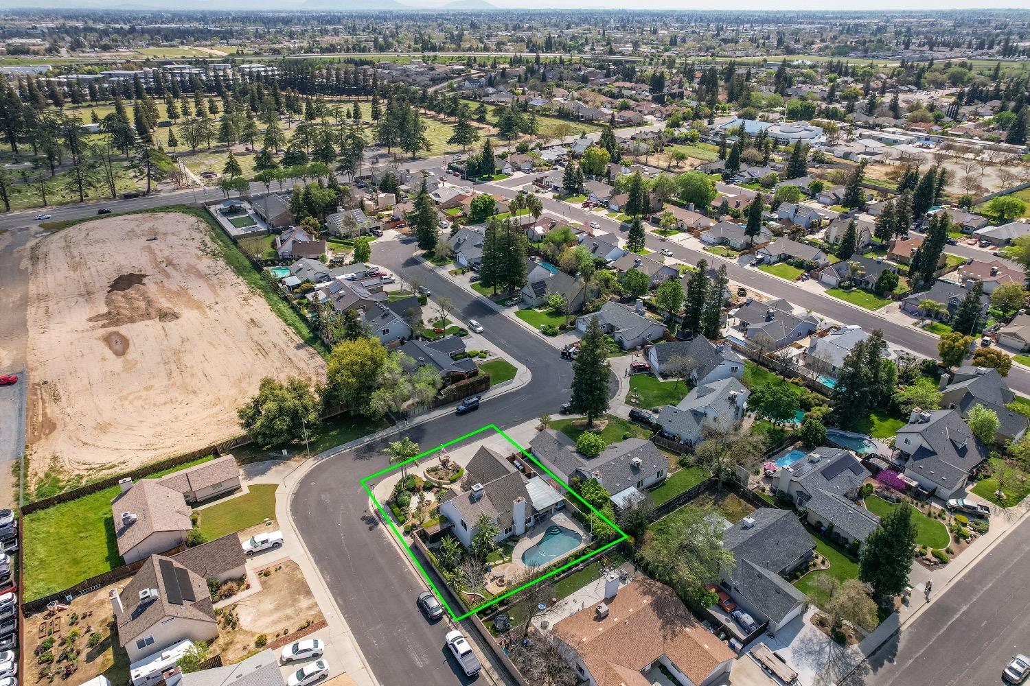 292 North Caesar Avenue Clovis, CA 93612 - Photo 45 of 48