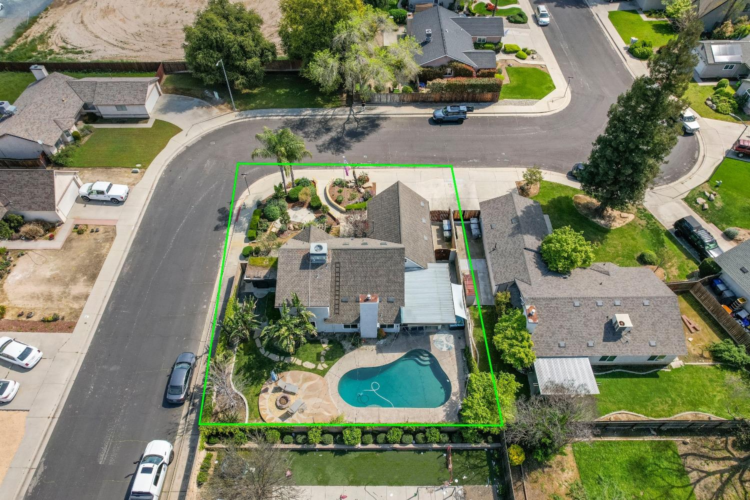 292 North Caesar Avenue Clovis, CA 93612 - Photo 46 of 48