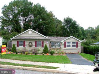 108 Gable Road Paoli, PA 19301 - Photo 1 of 6