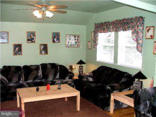 108 Gable Road Paoli, PA 19301 - Photo 3 of 6