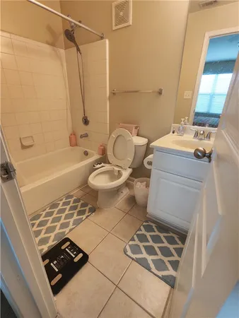 $215,800 | 1725 Harvey Mitchell Parkway South, Unit 2027, College Station, TX 77840