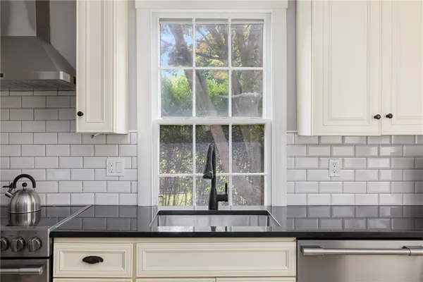 $25,000 | 24 Barney Street, Newport, RI 02840