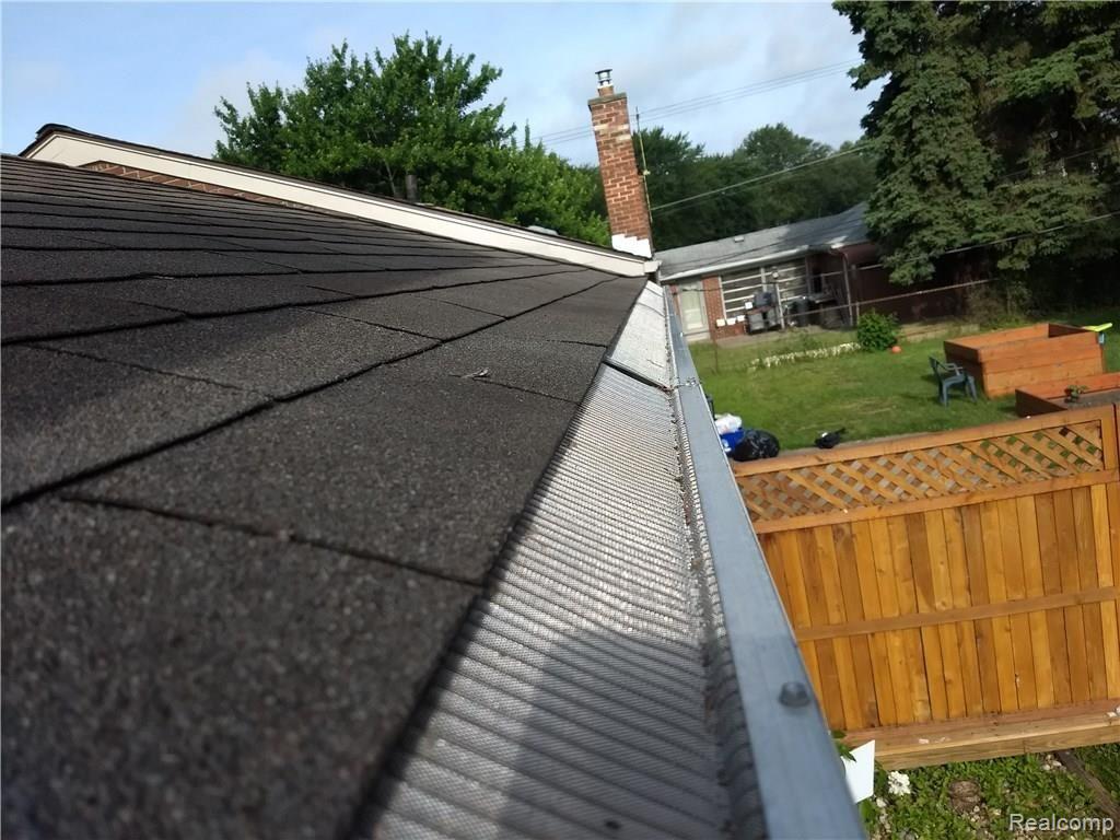 1680 Hampton Road Mount Clemens, MI 48043 - Photo 30 of 33 IMG_20180612_085846740.jpg