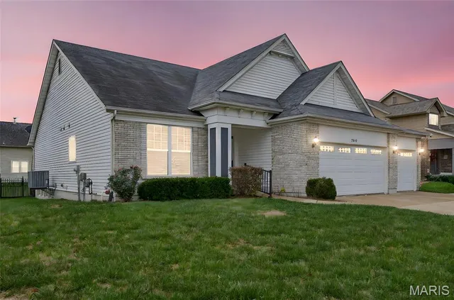 $475,000 | 3243 Chester Boulevard, St. Charles, MO 63301