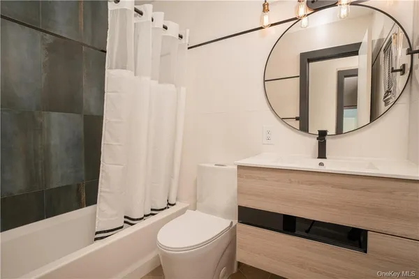 $2,800 | 8-12 South Boulevard, Unit 12101, Nyack, NY 10960