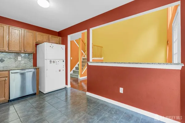 $3,500 | 356 Hawthorne Road, North Brunswick, NJ 08902