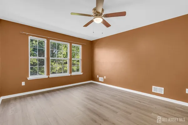 $3,500 | 356 Hawthorne Road, North Brunswick, NJ 08902