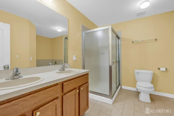 $3,500 | 356 Hawthorne Road, North Brunswick, NJ 08902