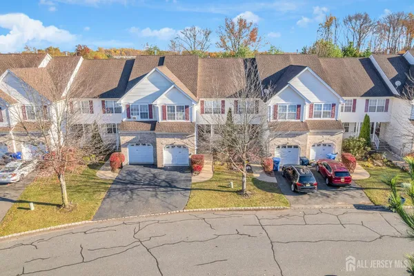 $3,500 | 356 Hawthorne Road, North Brunswick, NJ 08902