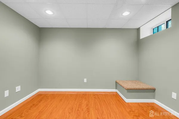 $3,500 | 356 Hawthorne Road, North Brunswick, NJ 08902