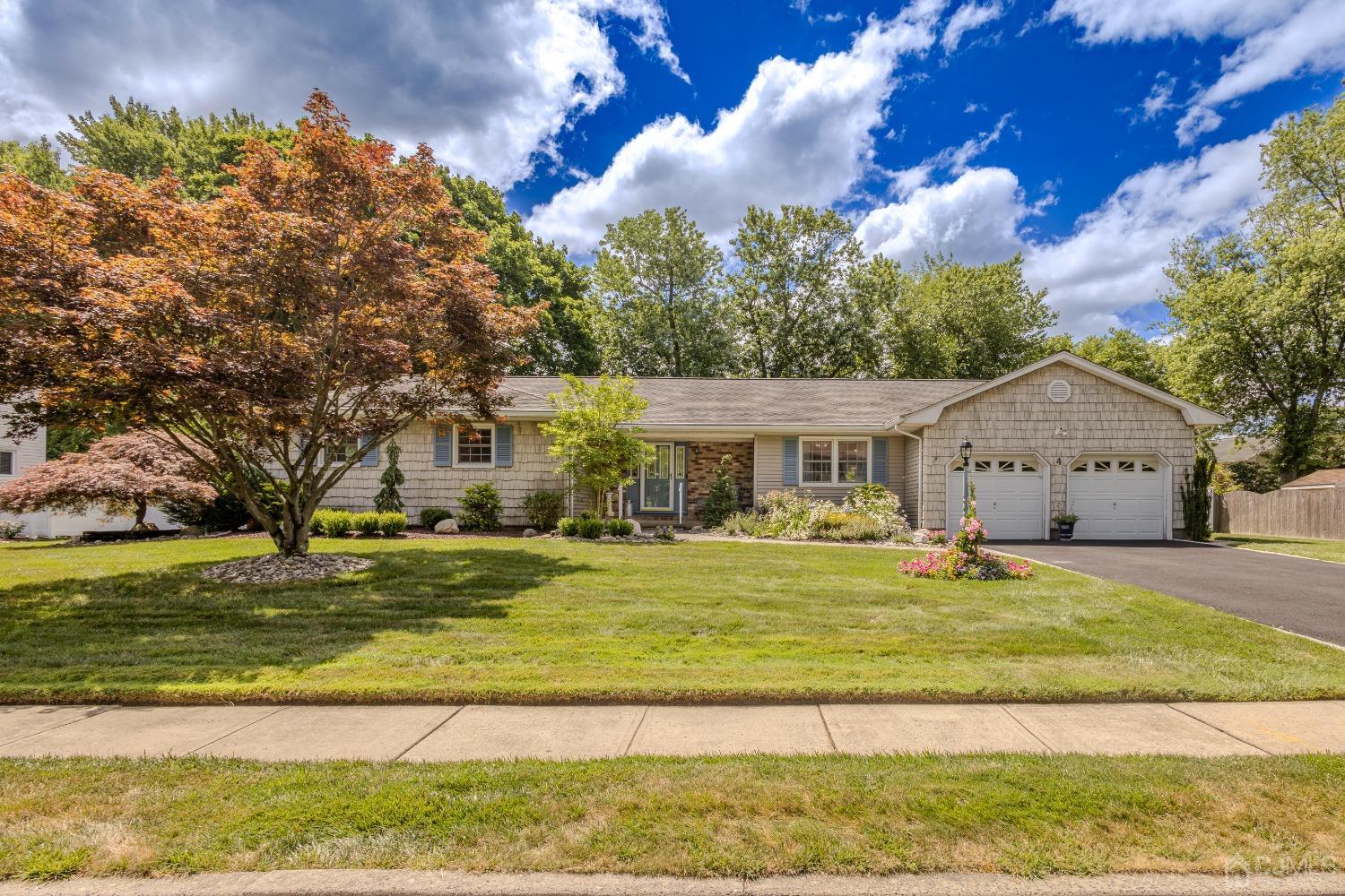 4 Putnam Road East Brunswick, NJ 08816 - Photo 2 of 53