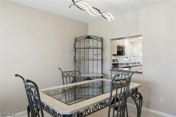 $239,500 | 1333 Southeast 40th Terrace, Unit 2A, Cape Coral, FL 33904