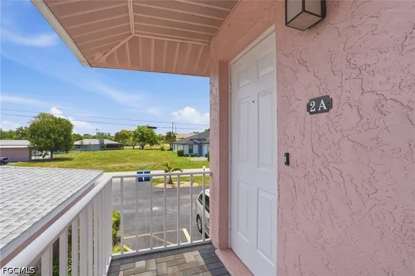 $239,500 | 1333 Southeast 40th Terrace, Unit 2A, Cape Coral, FL 33904