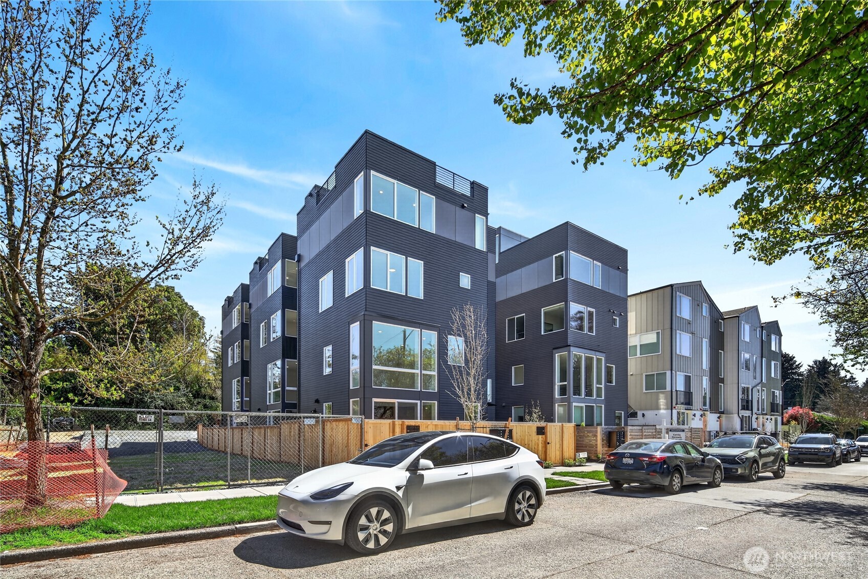 6318 41st Avenue Southwest, Unit A Seattle, WA 98136 - Photo 1 of 32