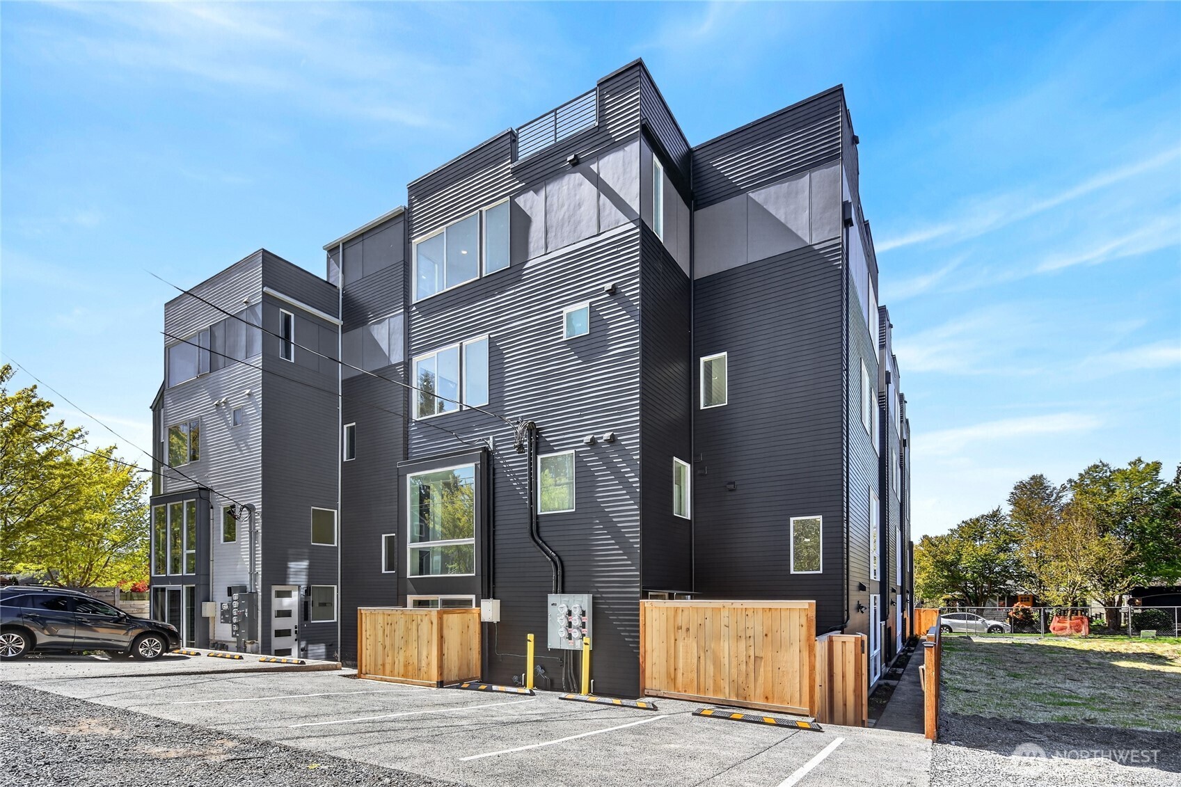 6318 41st Avenue Southwest, Unit A Seattle, WA 98136 - Photo 22 of 32