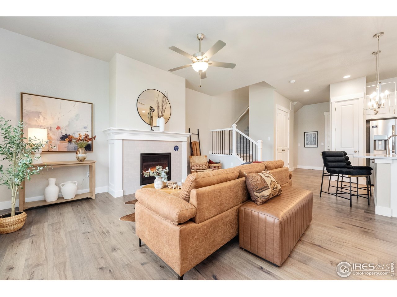 6228 Vernazza Way, Unit 3 Windsor, CO 80550 - Photo 4 of 41 Main floor living area