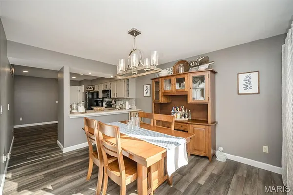 $335,000 | 634 Sandy Summit Drive, Ballwin, MO 63021