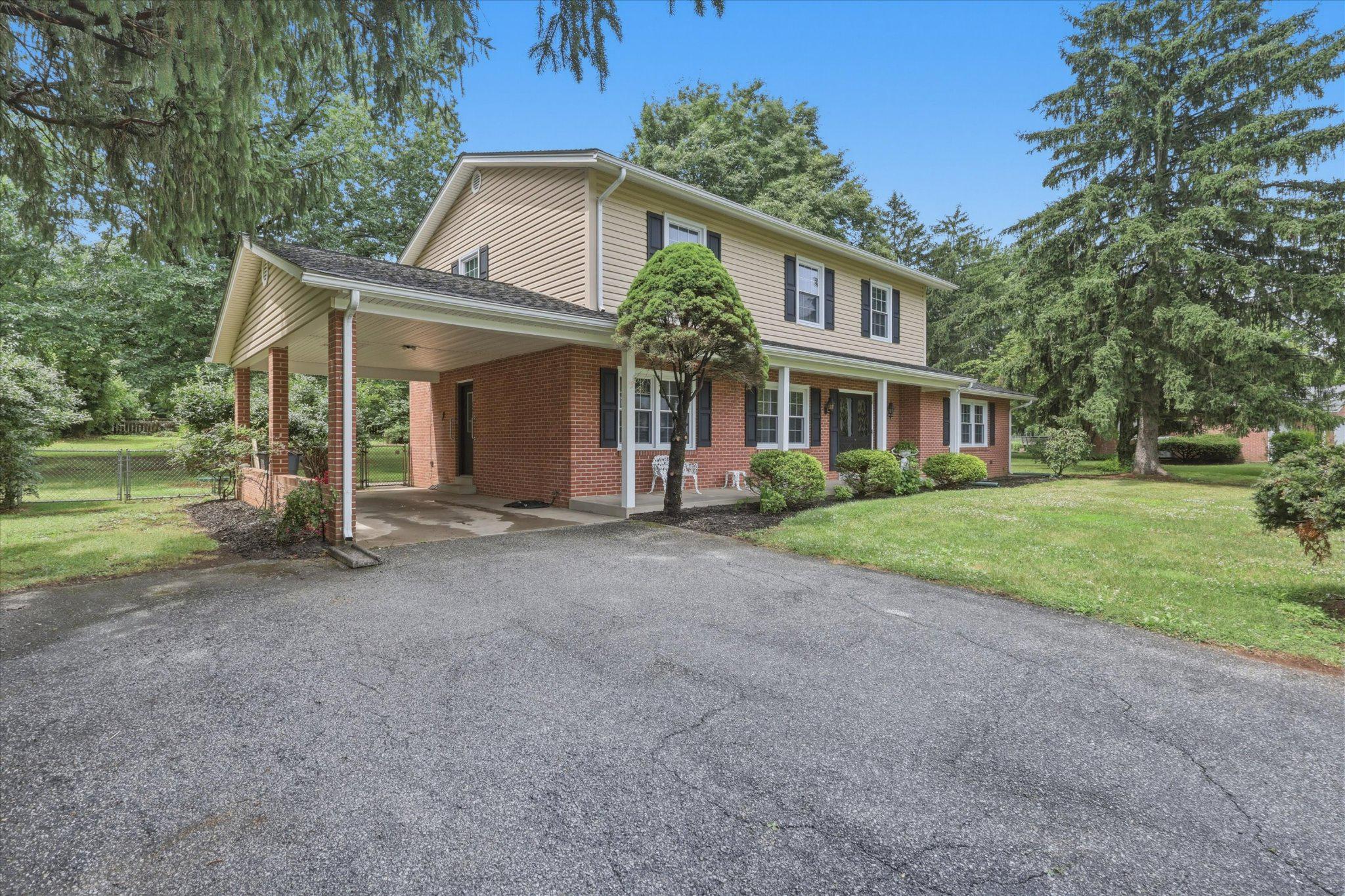 7007 Runnymeade Court Frederick, MD 21702 - Photo 3 of 37
