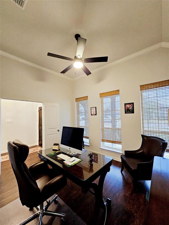 3233 Risinger Road Lorena, TX 76655 - Photo 7 of 29