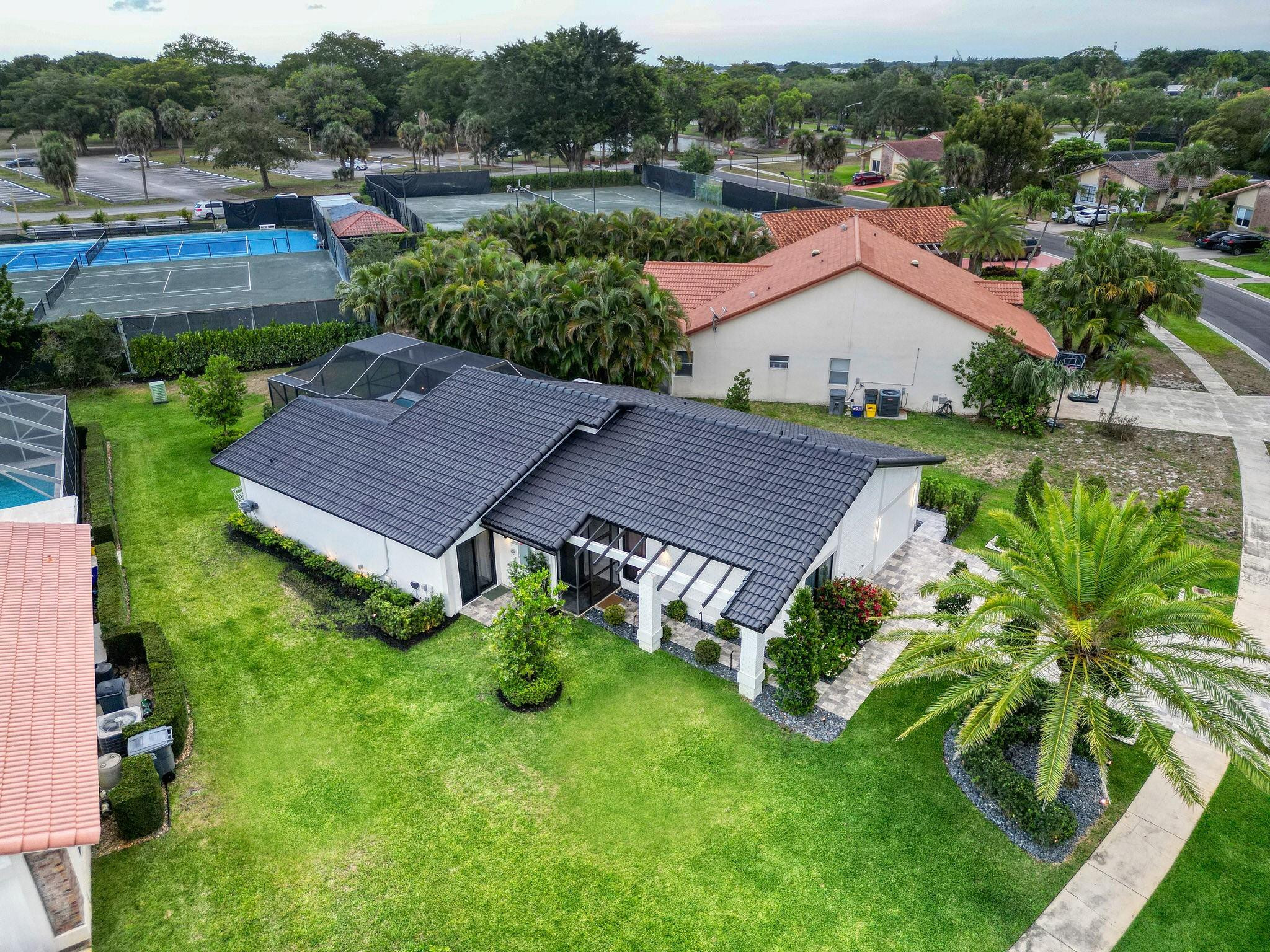 19590 Sea Pines Way Boca Raton, FL 33498 - Photo 5 of 87 Photo 5