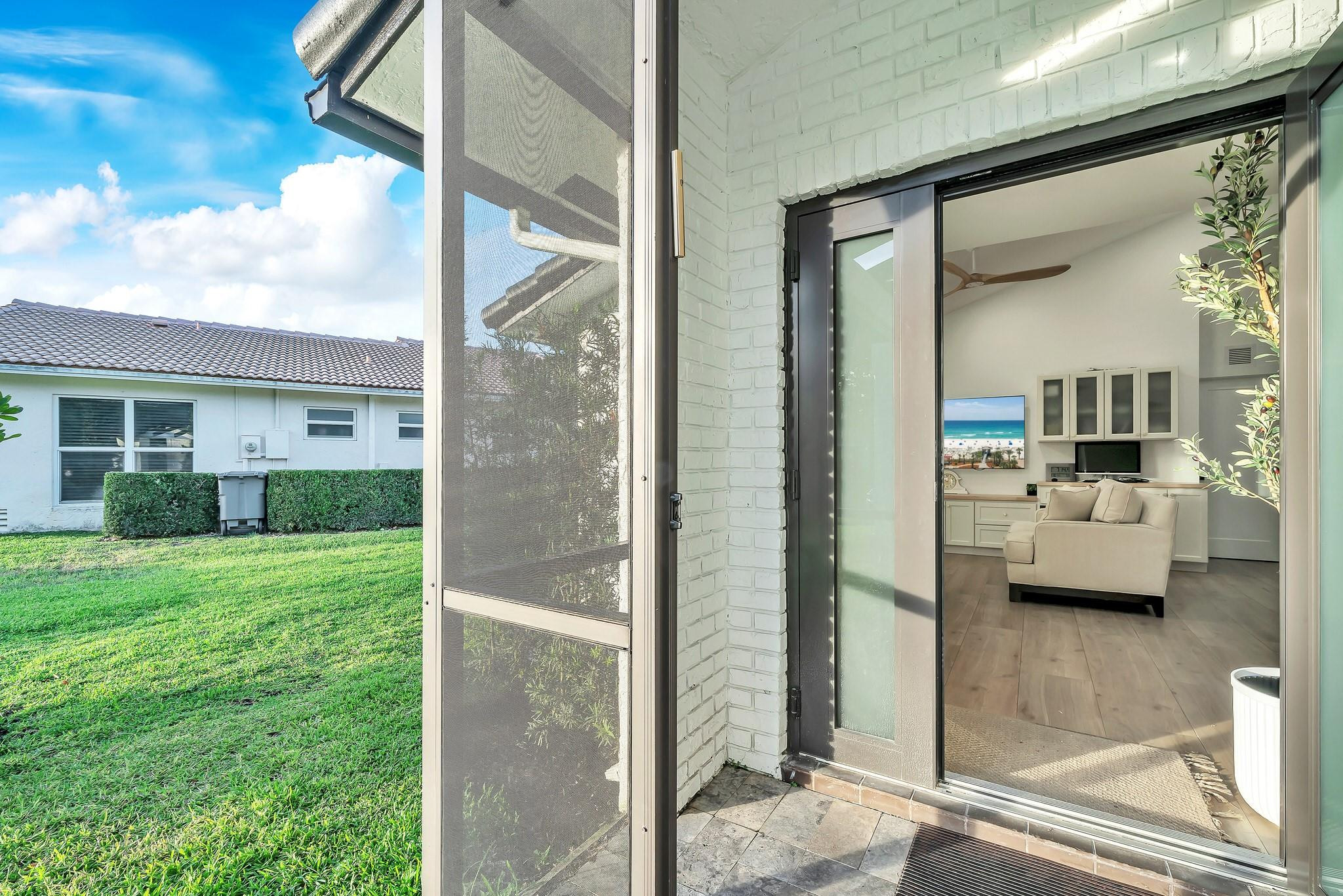 19590 Sea Pines Way Boca Raton, FL 33498 - Photo 8 of 87 Photo 8