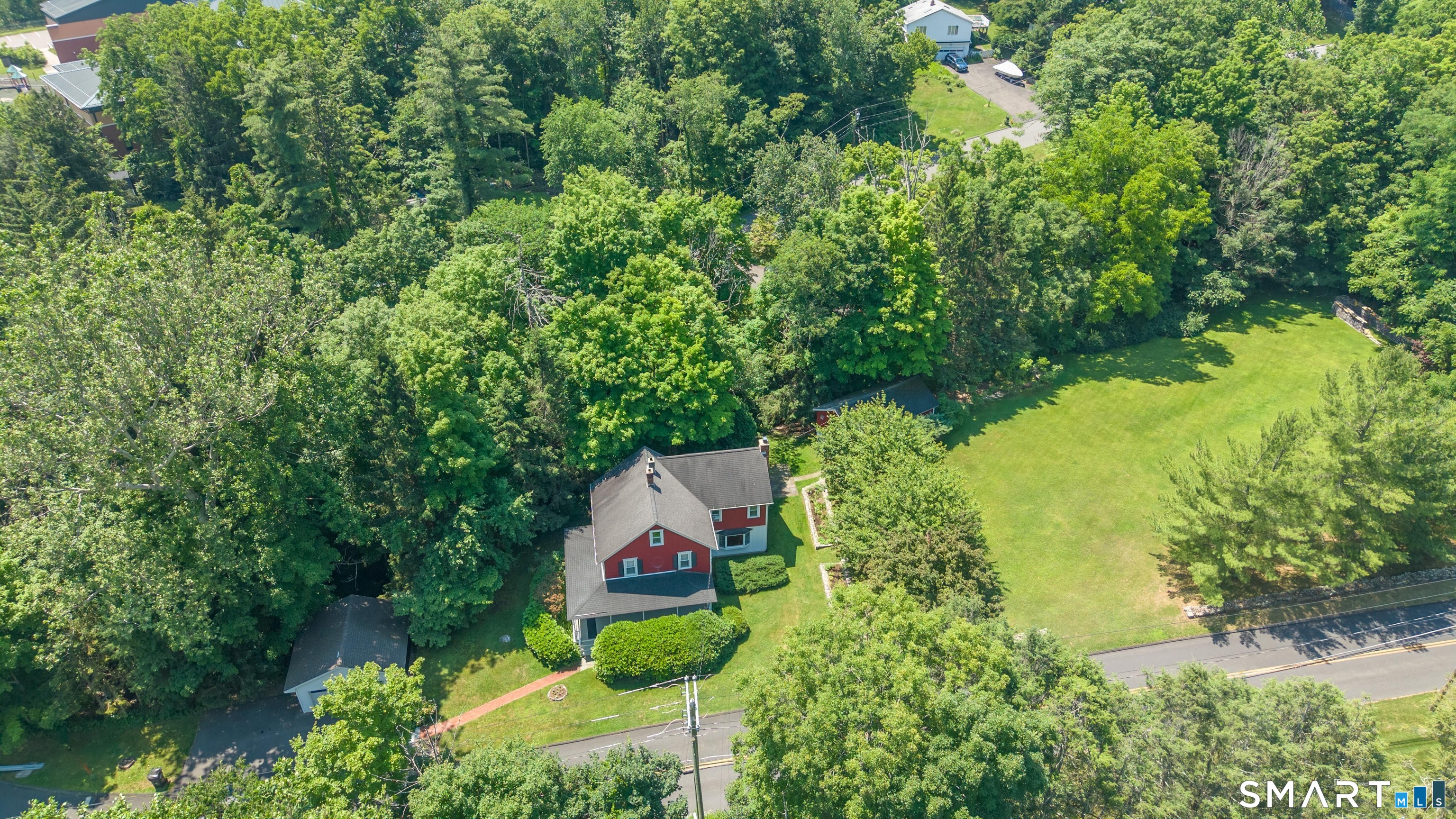 36 Middle River Road Danbury, CT 06811 - Photo 30 of 33