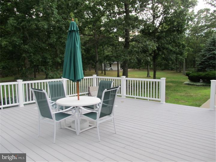 767 Chatsworth Road Tabernacle, NJ 08088 - Photo 22 of 25 Deck