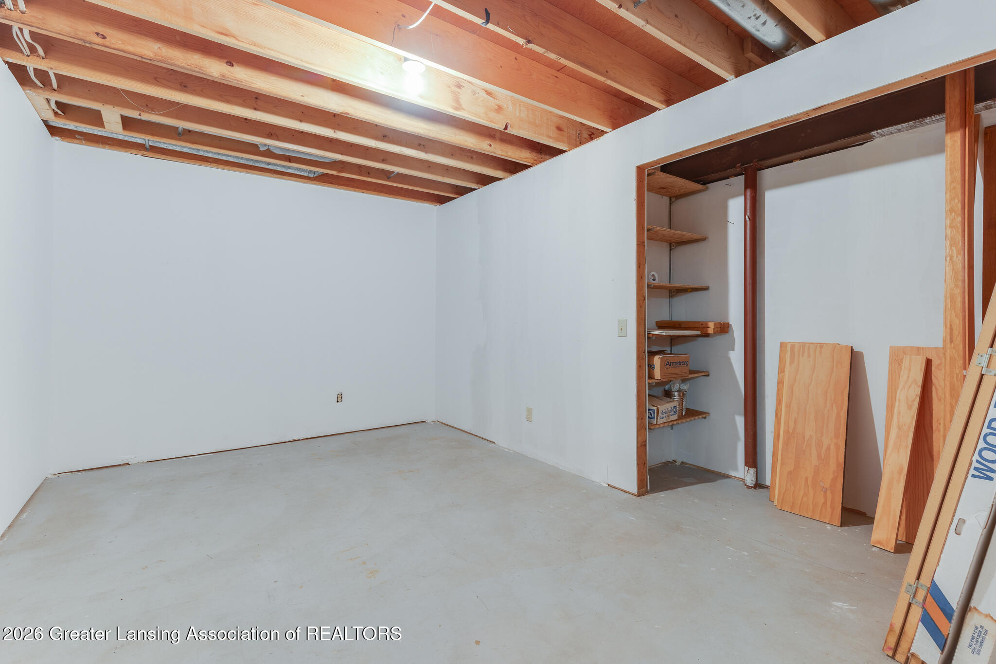 4115 West Howe Road Dewitt, MI 48820 - Photo 42 of 58 4115_Howe_BROCK-39