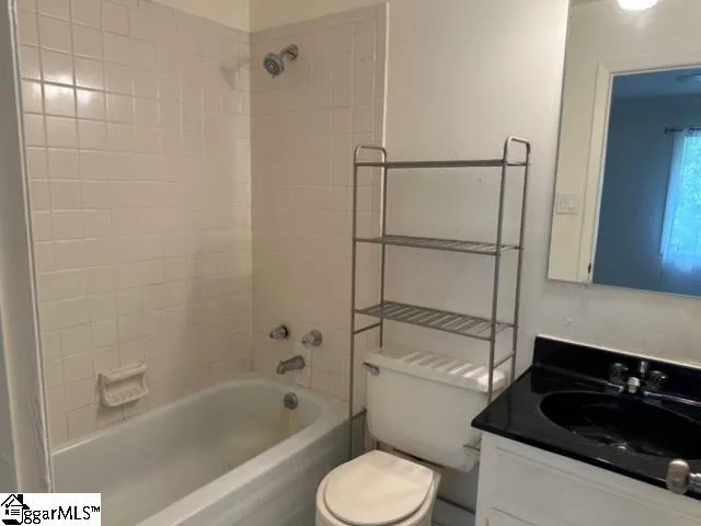 $1,950 | 126 Inglewood Way, Greenville, SC 29615