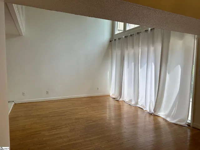 $1,950 | 126 Inglewood Way, Greenville, SC 29615