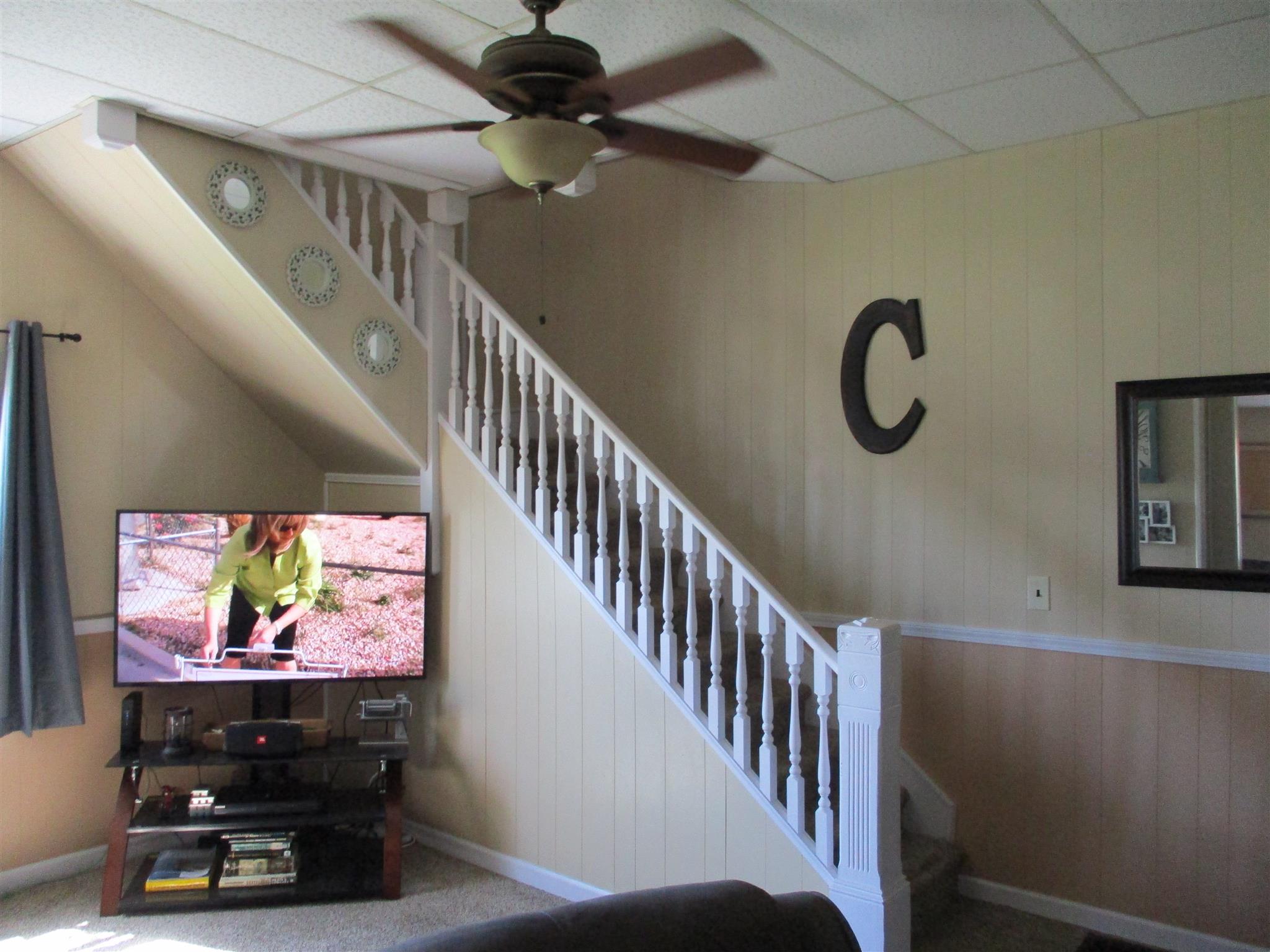 402 West Green Street Butler, IN 46721 - Photo 4 of 9